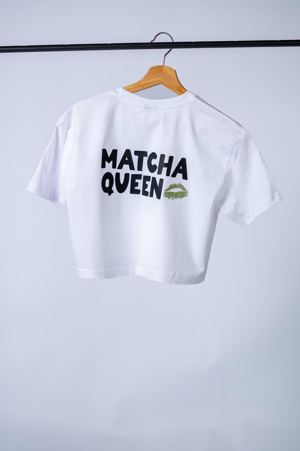 Crop-Top / Slay the Sip